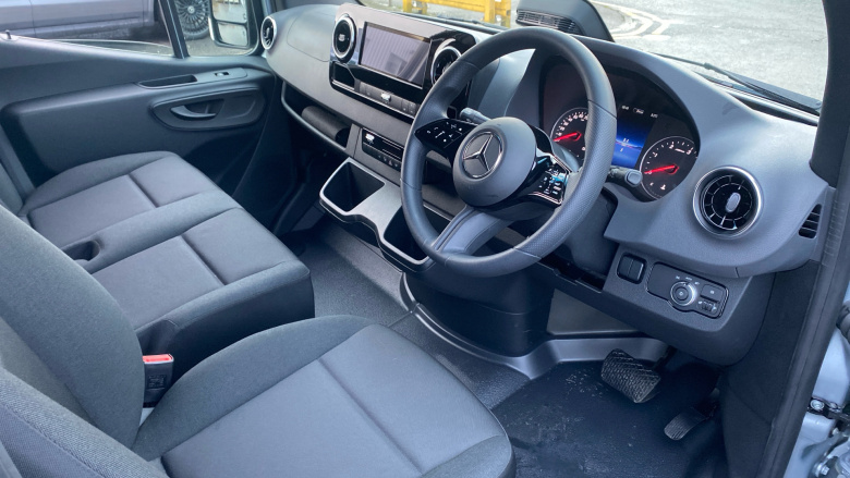 Mercedes-Benz Sprinter 315Cdi L2 Diesel Rwd 3.5t H2 Pro Van 9G-Tronic